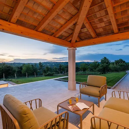 Villa Sentiero